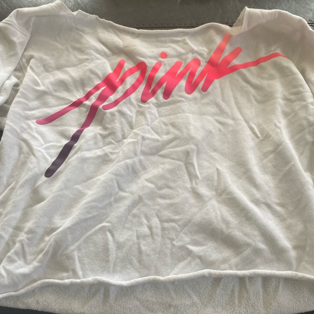 Pink long sleeve cropped shirt